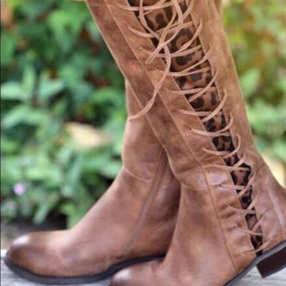 Very Volatile Brown Leopard Side Lace Boots 6-8.5